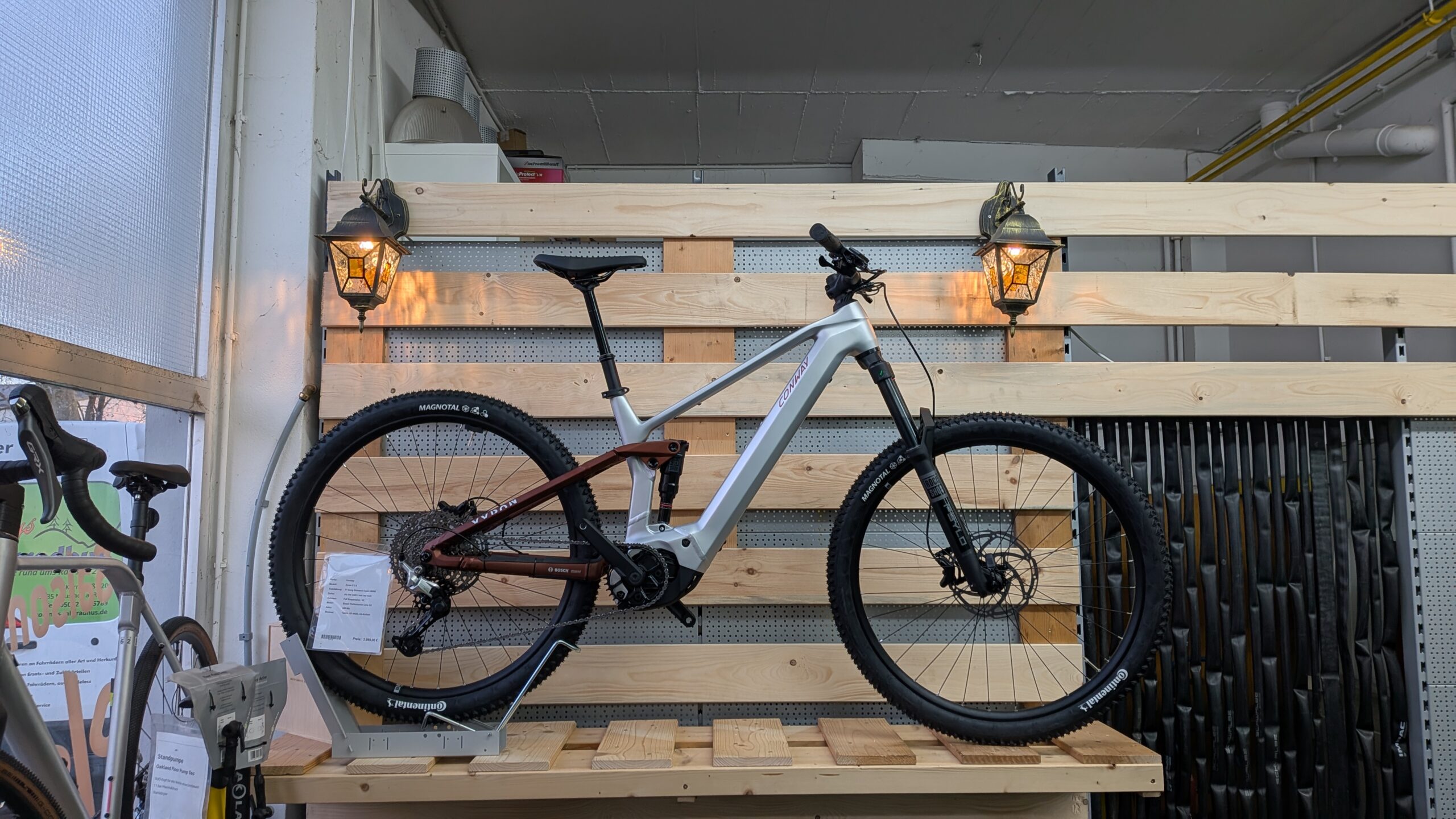 PXL_20251211_145608386